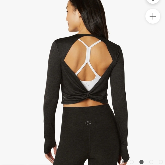 Beyond Yoga Tops - Beyond yoga featherweight sunrise cropped pullover sz xl